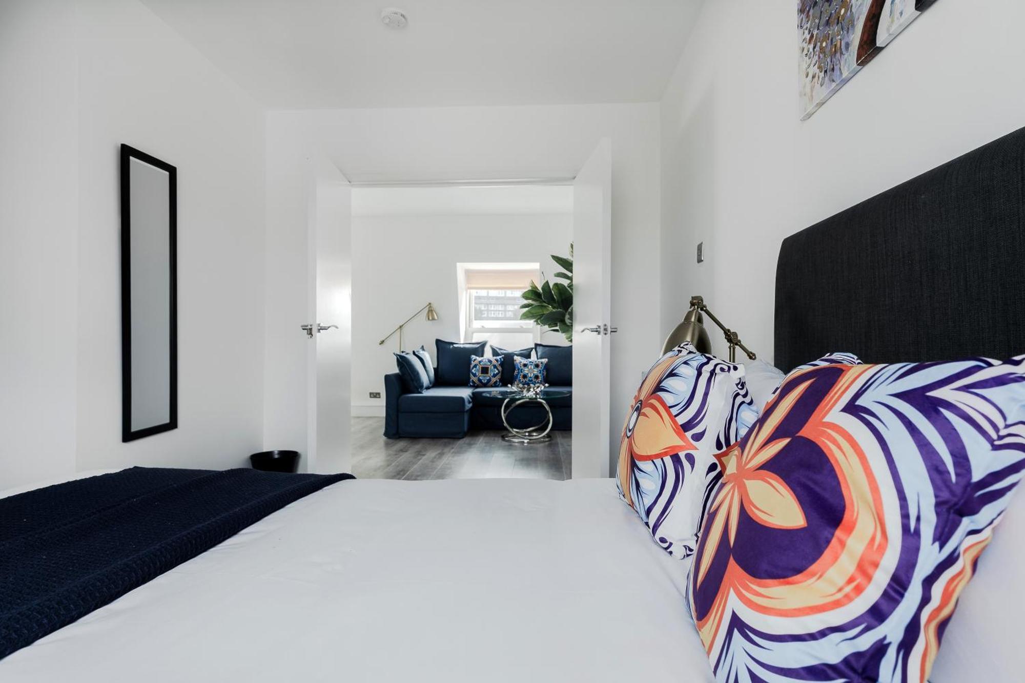 Wonderful Apartments Near Portobello Road Лондон Экстерьер фото