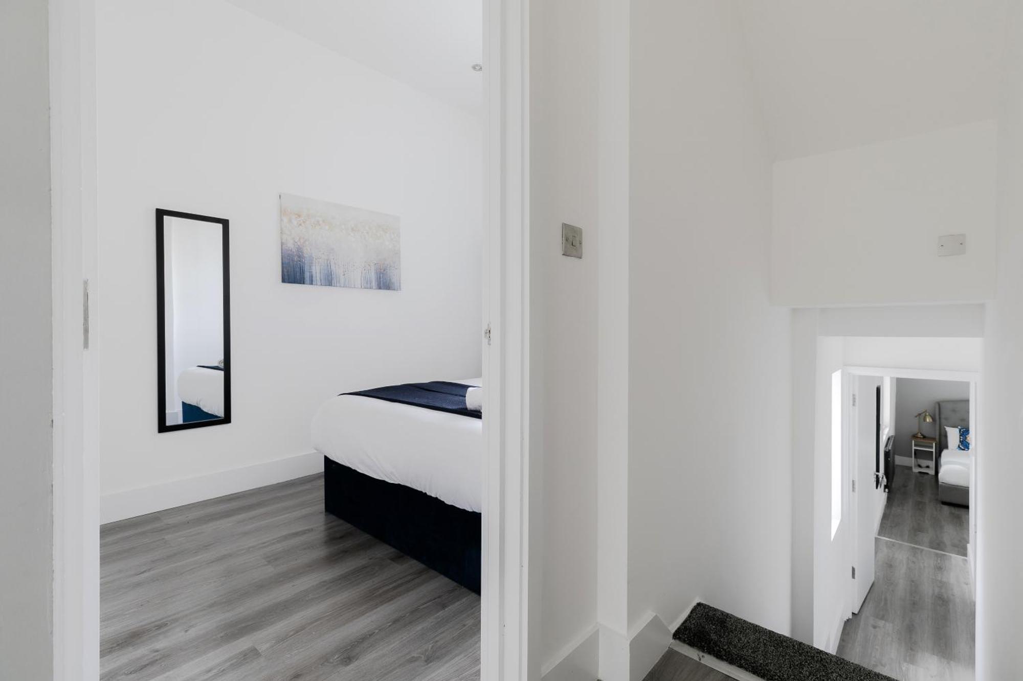 Wonderful Apartments Near Portobello Road Лондон Экстерьер фото